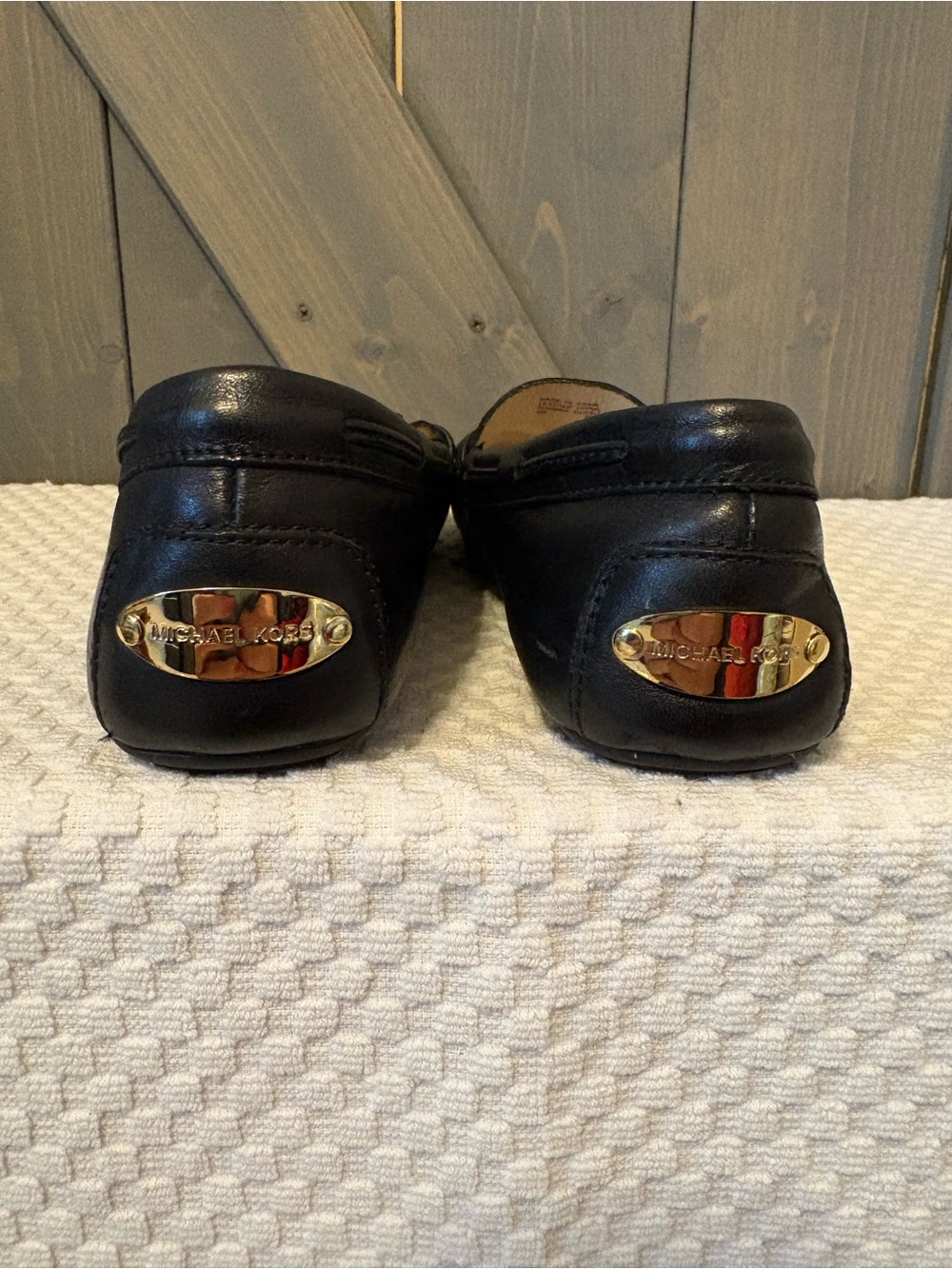 MICHAEL Michael Kors Sutton Black Leather Moccasin Loafers Size 6 - Picture 4 of 13